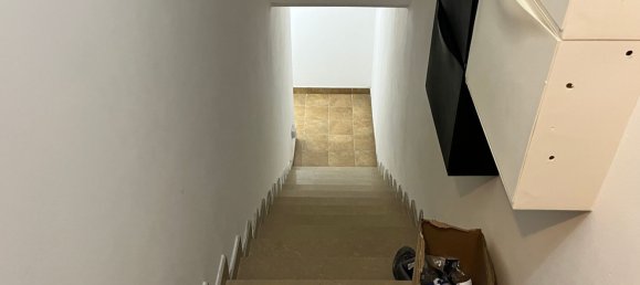 4 rooms Apartment in Urbino, Italy No. 178655 15