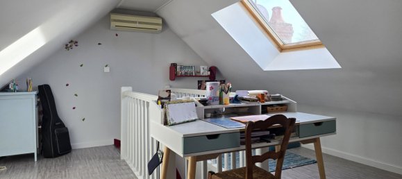 Casa de 3 dormitorios en Saint-Andre-les-Vergers, France No. 55512 9