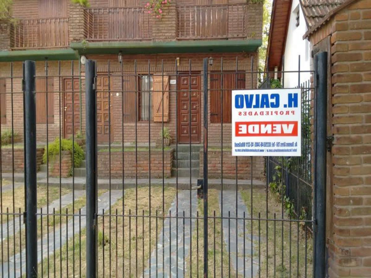 3 bedrooms Apartment in Mar del Plata, Argentina No. 98878