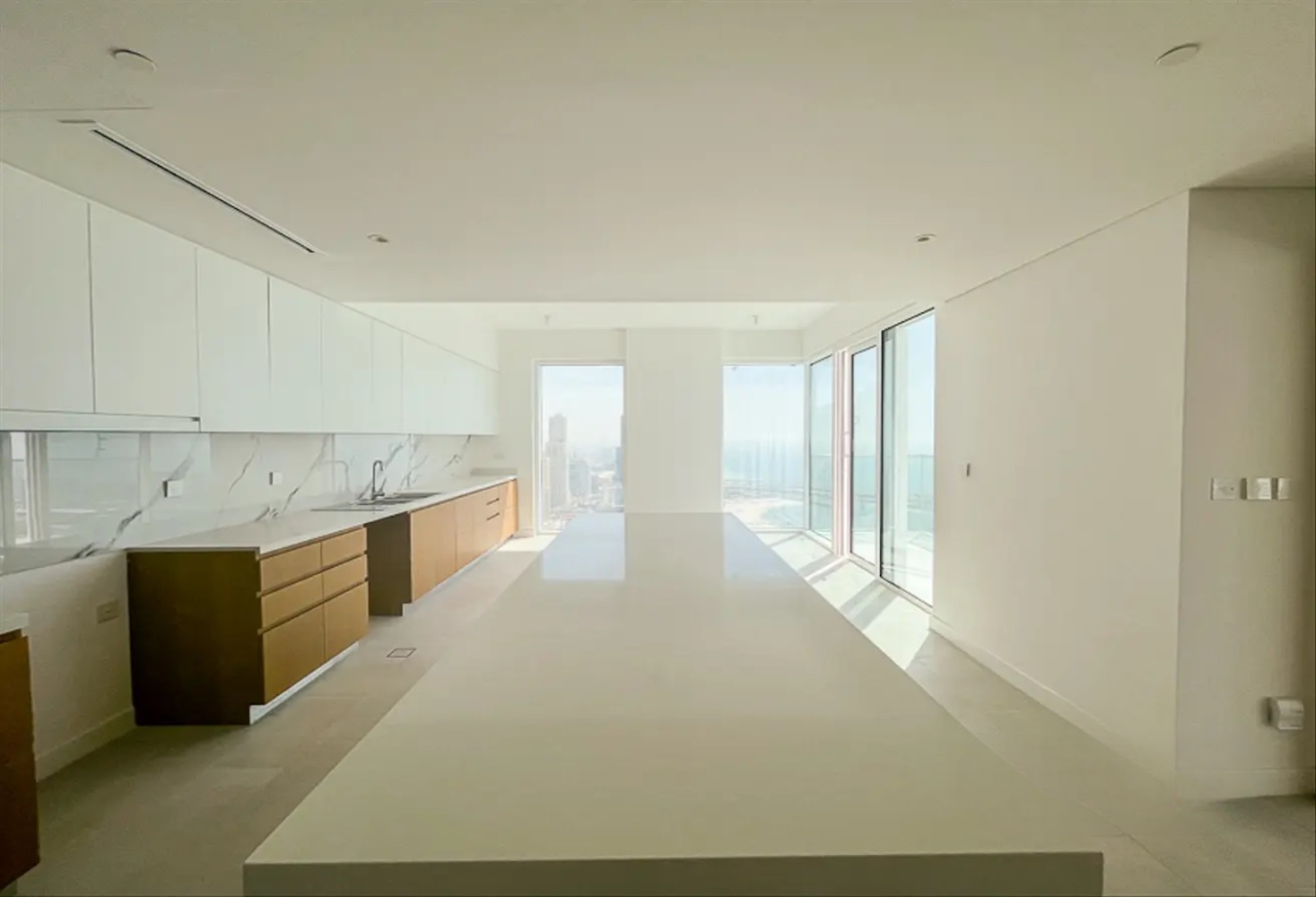 Apartamento de 3 dormitorios en Dubai, UAE No. 21477