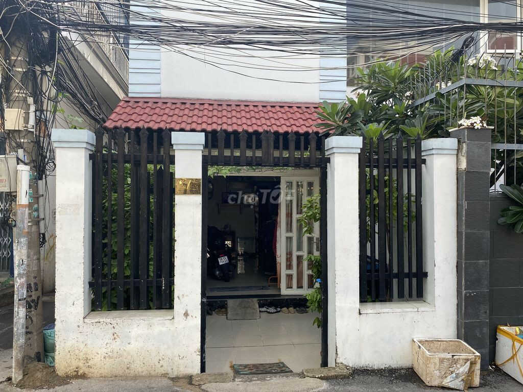 70m² Townhouse in District 7, Vietnam No. 19310