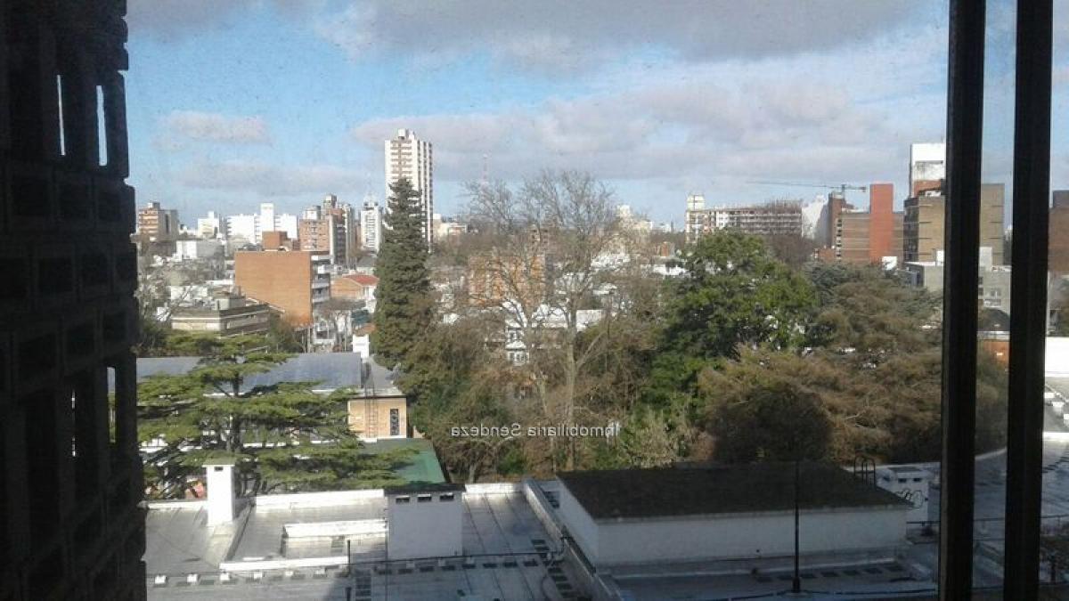 2 bedrooms Apartment in Montevideo, Uruguay No. 5133