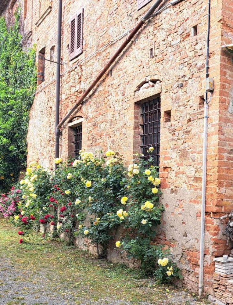 Casa de 3 dormitorios en Peccioli, Italy No. 125233