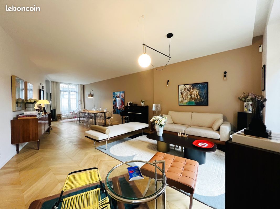 4 bedrooms House in Senlis, France No. 219987