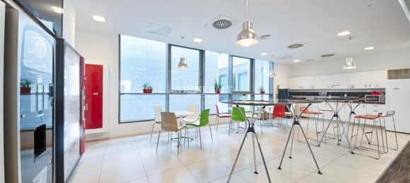  مكتب في Luqa, Malta 1040متر مربع رقم 12282 18