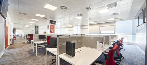  مكتب في Luqa, Malta 1040متر مربع رقم 12282 10