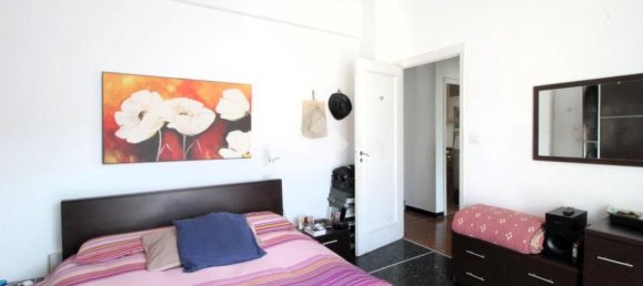 4-salle Appartement à Genoa, Italy No. 124369 9