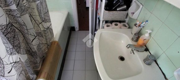 4-salle Appartement à Genoa, Italy No. 124369 20