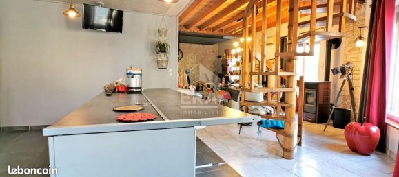 3 bedrooms House in Damery, France No. 47664 5