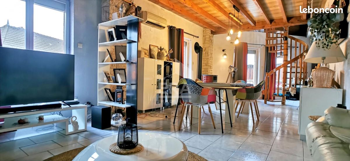 3 bedrooms House in Damery, France No. 47664