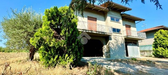 Casa de 4 dormitorios en San Mauro Pascoli, Italy No. 223334 4