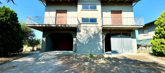 Casa de 4 dormitorios en San Mauro Pascoli, Italy No. 223334 36