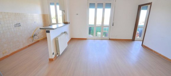 3 rooms Apartment in Inveruno, Italy No. 284702 5