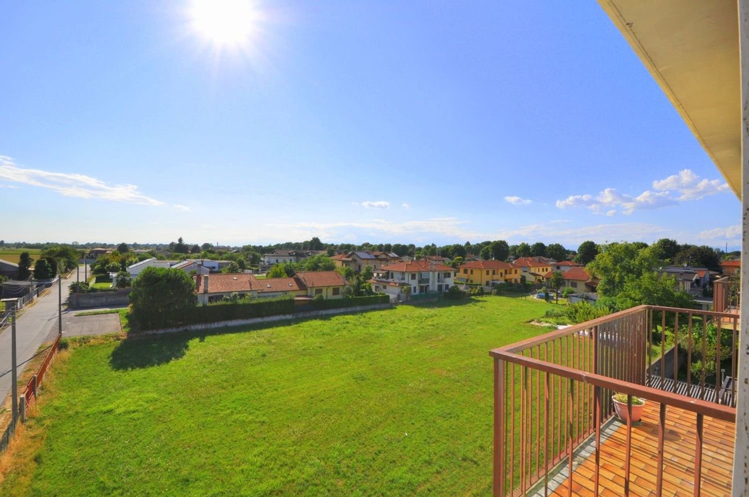 3 rooms Apartment in Inveruno, Italy No. 284702