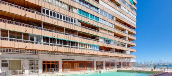 Apartamento de 3 dormitorios en Torrevieja, Spain No. 176291 35