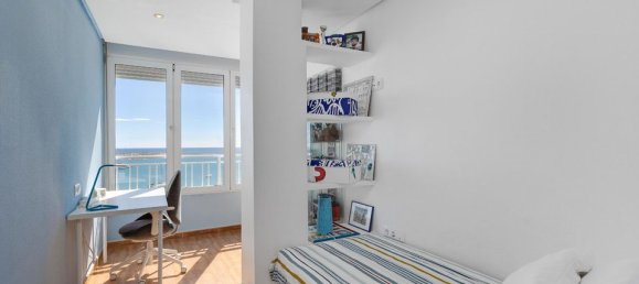 Apartamento de 3 dormitorios en Torrevieja, Spain No. 176291 32
