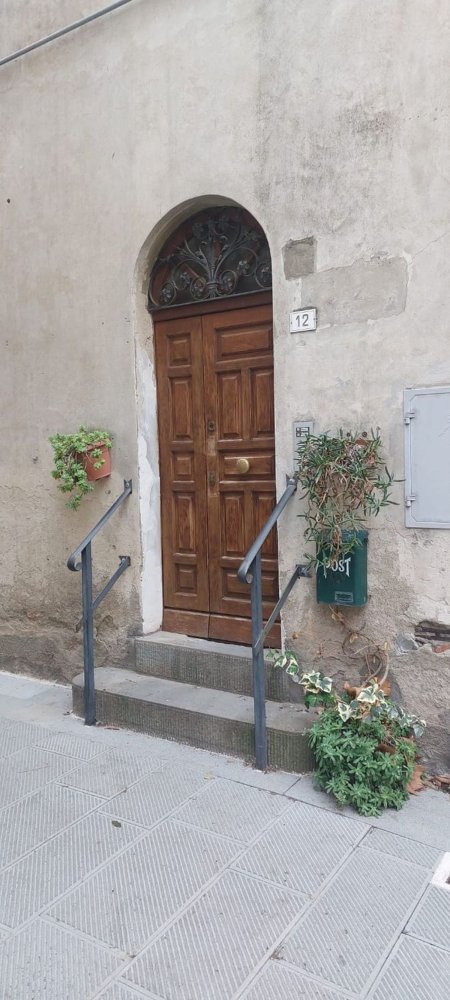 Apartamento de 4 divisões em Tuoro sul Trasimeno, Italy N.º 89342