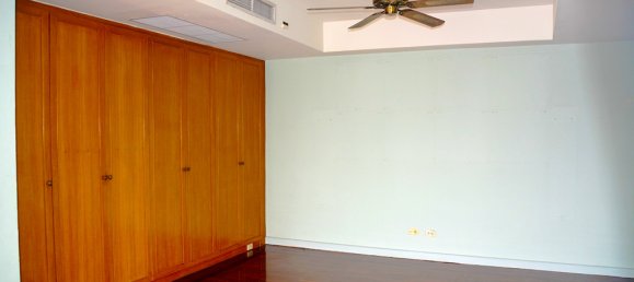 4 bedrooms Condo in Bangkok, Thailand No. 7512 15