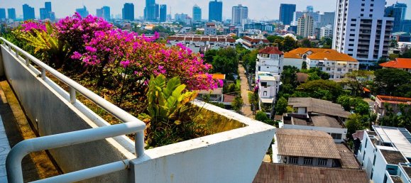 4 bedrooms Condo in Bangkok, Thailand No. 7512 2