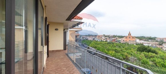 3غرفة شقة في Acireale, Italy رقم 259120 4