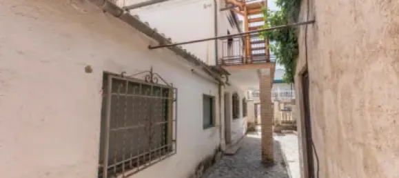 3 bedrooms House in Granada, Spain No. 174568 10