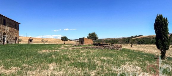 10 rooms House in Lajatico, Italy No. 71309 13