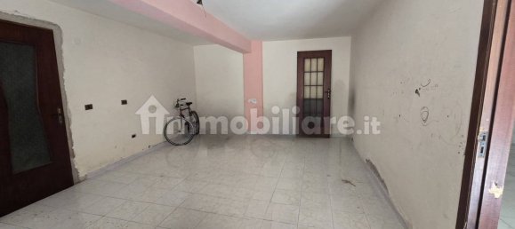 4 Schlafzimmer Haus in San Nicola la Strada, Italy, Nr. 61220 17