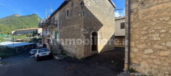 1 Schlafzimmer Haus in Camerata Nuova, Italy, Nr. 370319 22