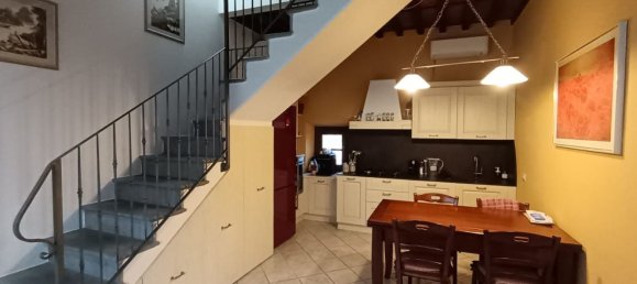 Дом с 4 комнатами в Капаннори, Италия № 190530 5