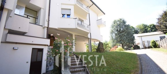 4 Schlafzimmer Wohnung in Casatenovo, Italy, Nr. 365511 40