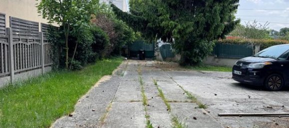 Casa de 4 dormitorios en Gagny, France No. 315586 8