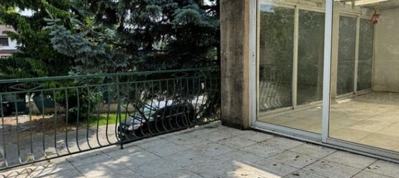 Casa de 4 dormitorios en Gagny, France No. 315586 10