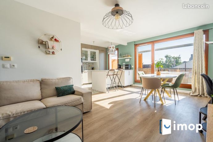 2 bedrooms Apartment in Tremblay-en-France, France No. 357067