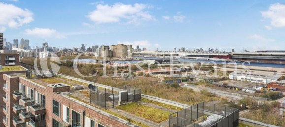 2 bedrooms Apartment in London, United Kingdom No. 4349 12