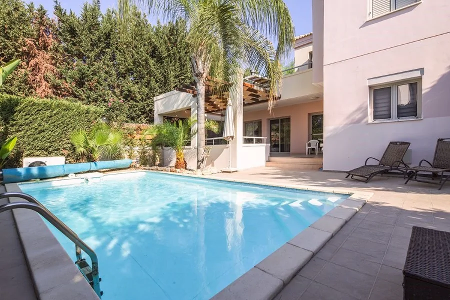 Villa T3 em Agios Tychonas, Cyprus N.º 3382