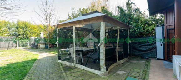 Apartamento de 5 habitaciónes en Castelfranco Emilia, Italy No. 232343 12