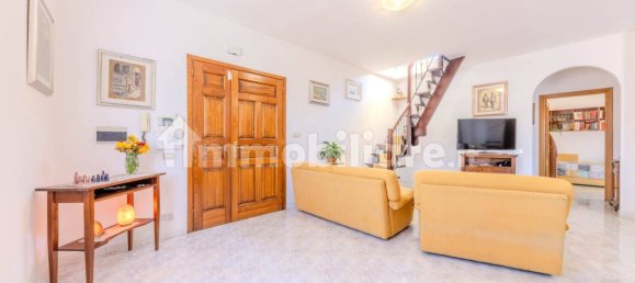 3 bedrooms Apartment in Capodimonte, Italy No. 274804 8