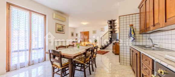 3 bedrooms Apartment in Capodimonte, Italy No. 274804 13