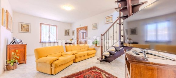 3 bedrooms Apartment in Capodimonte, Italy No. 274804 9