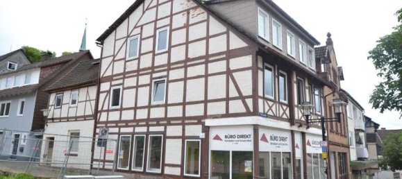 8-salle Bâtiment à Holzminden, Germany No. 150883 3