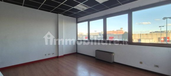 5 rooms Office in Padua, Italy No. 196162 6