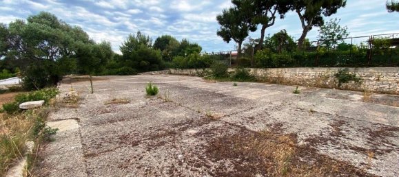 Вилла с 6 комнатами в Полиньяно а Маре, Италия № 114370 11