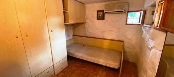 Вилла с 6 комнатами в Полиньяно а Маре, Италия № 114370 16