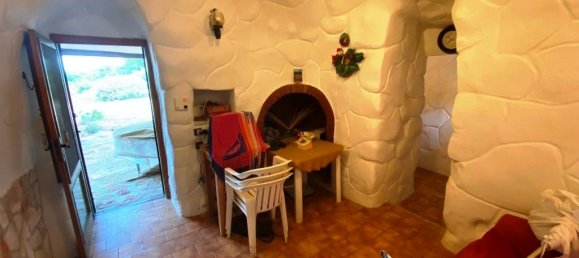 Вилла с 6 комнатами в Полиньяно а Маре, Италия № 114370 14