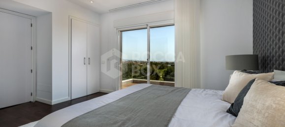 4 bedrooms Villa in Malaga, Spain No. 44418 15