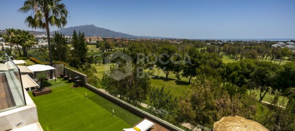 4 bedrooms Villa in Malaga, Spain No. 44418 36