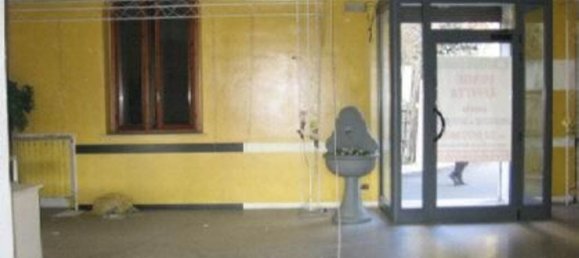 2 rooms Commercial property in Melzo, Italy No. 137709 2