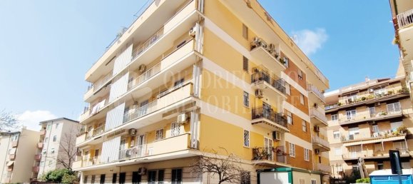 3-salle Appartement à Rome, Italy No. 59470 30