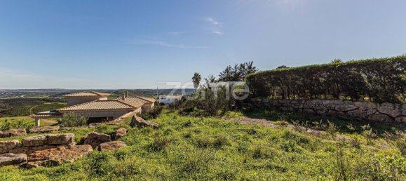 3 bedrooms Villa in Budens, Portugal No. 124198 6