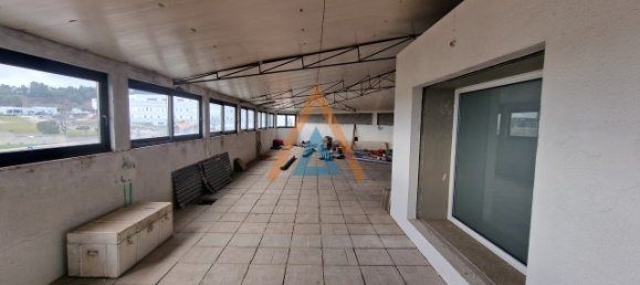 Gebäude in Santa Maria da Feira, Portugal 476m², Nr. 90312 10